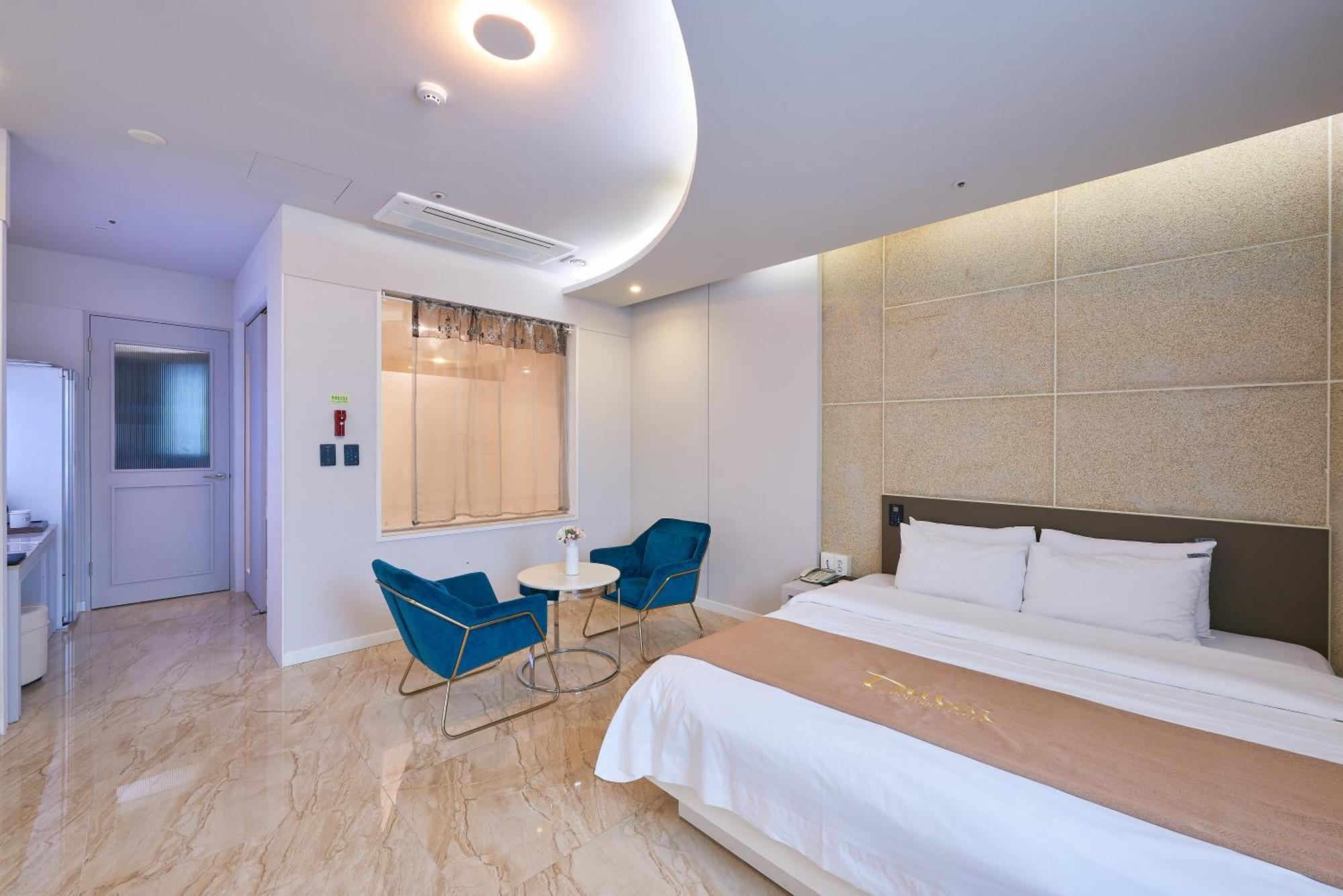 Dubai Hotel Gwangju Metropolitan City Esterno foto